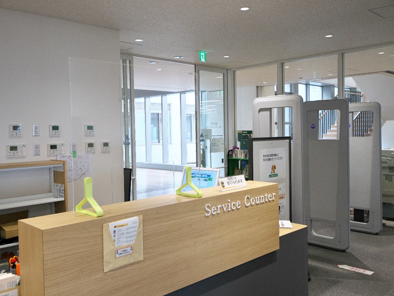 レッサースタンド　商品画像